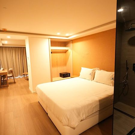 Blue Harbour Boutique Aparthotel Ayia Napa Luaran gambar