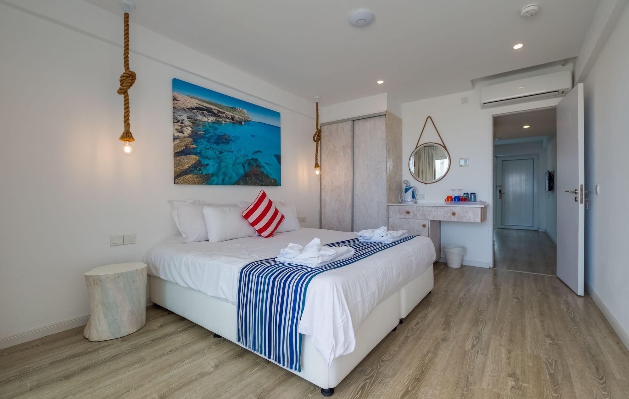 Blue Harbour Boutique Aparthotel Ayia Napa Luaran gambar