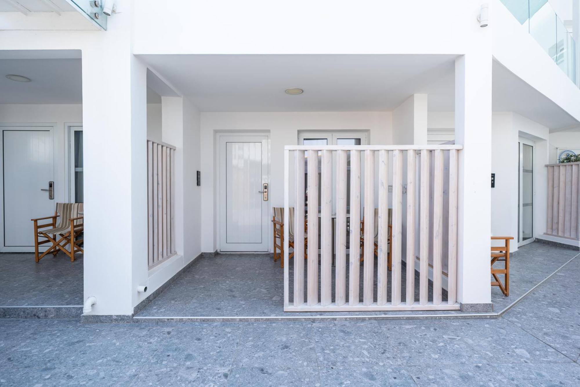 Blue Harbour Boutique Aparthotel Ayia Napa Luaran gambar