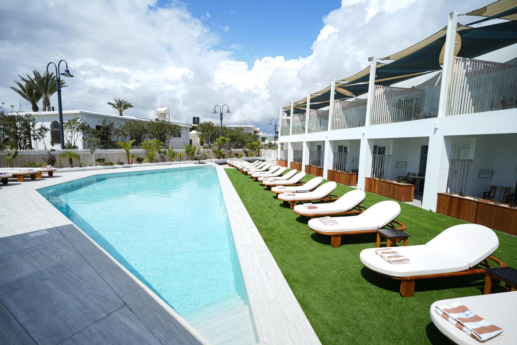 Blue Harbour Boutique Aparthotel Ayia Napa Luaran gambar